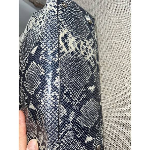Kate Spade Grey/Beige Snake Effect Leather South Kensington Denee Tote‎ - Picture 7 of 13
